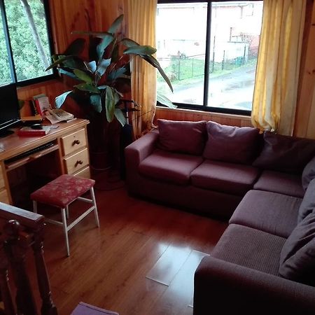 Hostal Monica Pucón Buitenkant foto