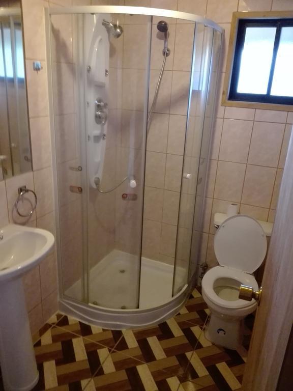 Hostal Monica Pucón Buitenkant foto
